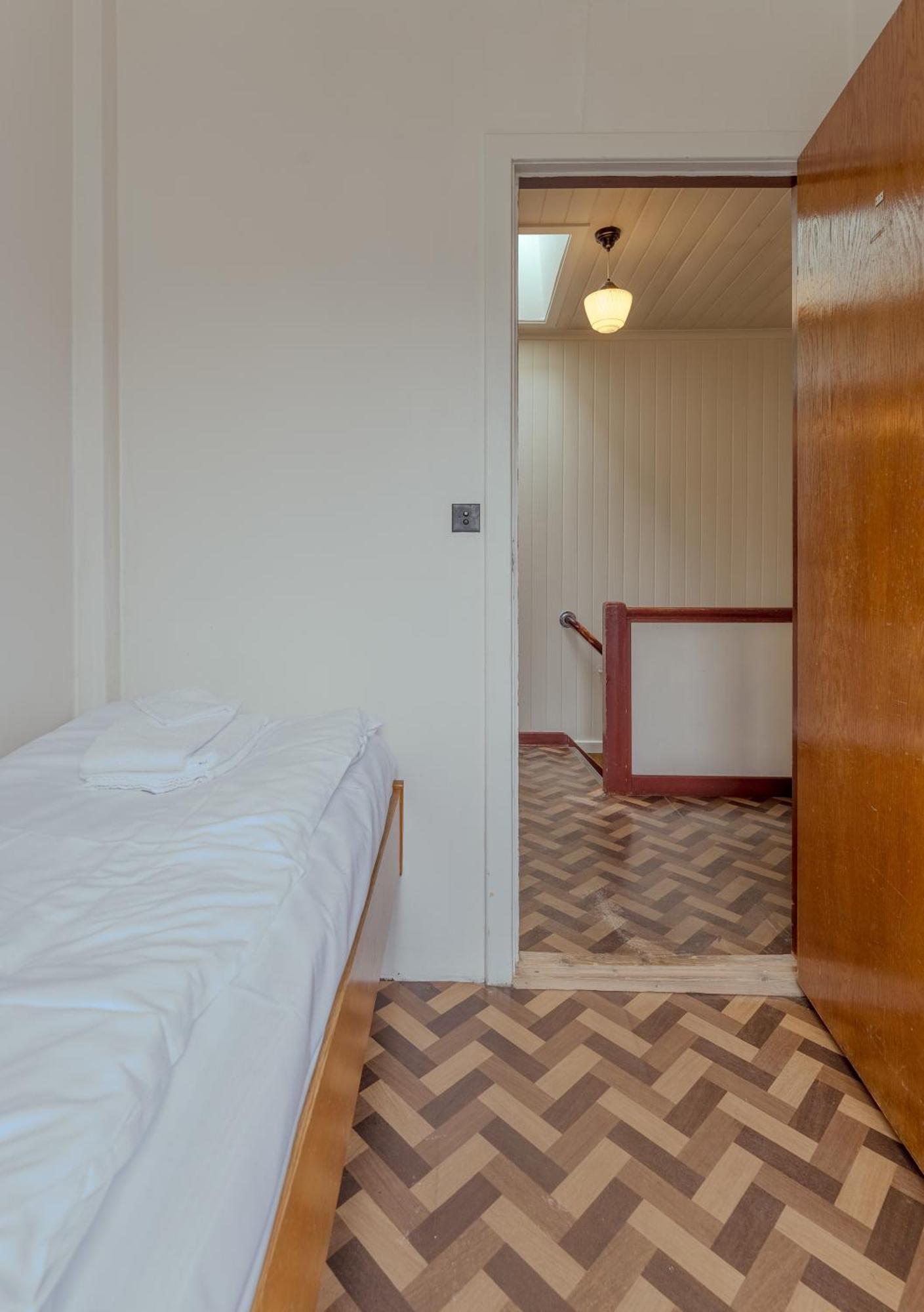 The Cookie Store Guesthouse Torshavn Bagian luar foto
